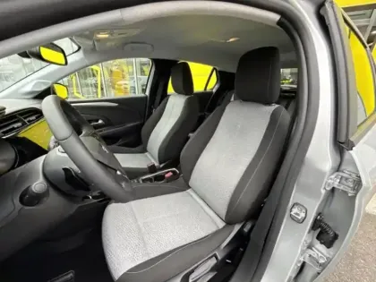 Photo 10 Opel Corsa  1.2 Turbo 100ch Edition BVA8