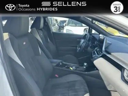 Photo 5 Toyota C-HR  122h GR-Sport 2WD E-CVT MY22