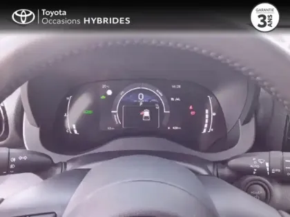 Photo 13 Toyota Yaris  116h Design 5p MY25