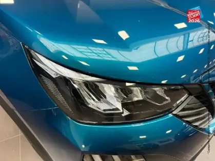 Photo 12 Peugeot 2008  1.2 Hybrid 110ch Allure e-DCS6