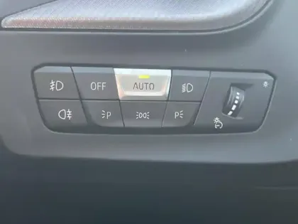 Photo 6 BMW Serie 1 Série 1 120dA 190ch M Sport