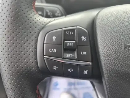 Photo 11 Ford Focus  1.0 Flexifuel mHEV 125ch ST-Line X