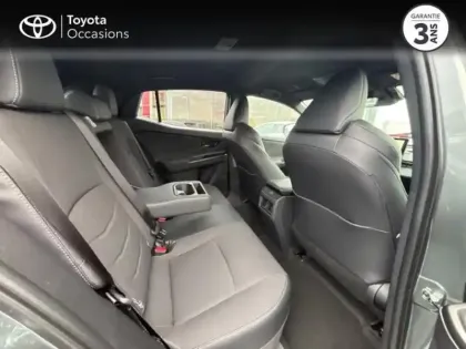 Photo 6 Toyota C-HR + 224ch 77kWh Design Grande Autonomie