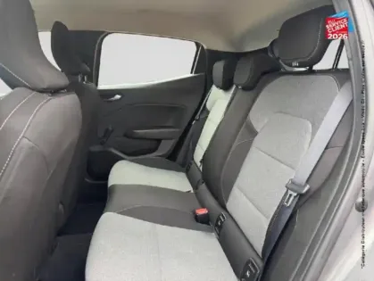 Photo 25 Renault Clio  1.5 Blue dCi 100ch Evolution