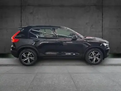 Photo 7 Volvo Xc40  D3 AdBlue 150ch R-Design Geartronic 8
