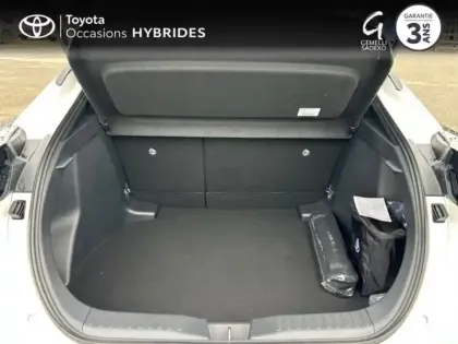 Photo 9 Toyota C-HR  1.8 Hybride 140ch Graphic MY26