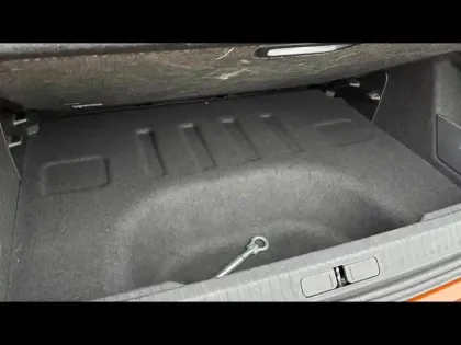 Photo 6 Citroën C4  Moteur électrique 136ch (100 kW) Feel Pack Automatique