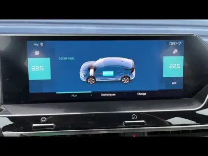 Photo 14 Citroën C4  Moteur électrique 136ch (100 kW) Feel Pack Automatique