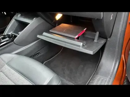 Photo 10 Citroën C4  Moteur électrique 136ch (100 kW) Feel Pack Automatique