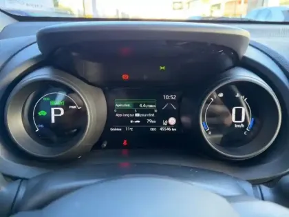 Photo 7 Toyota Yaris  Cross 116h Design MY22