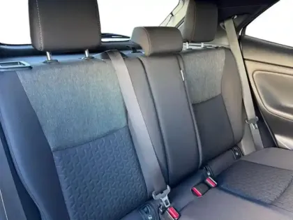 Photo 8 Toyota Yaris  Cross 116h Design MY22