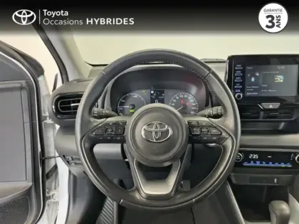 Photo 8 Toyota Yaris  116h Dynamic 5p MY22