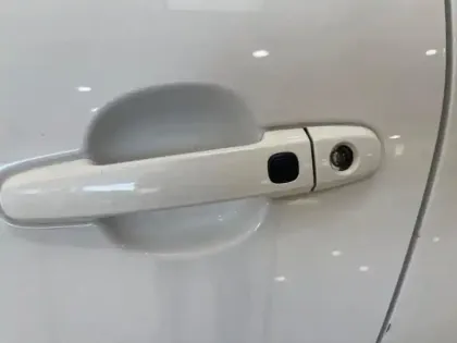 Photo 10 Toyota Aygo  X 1.0 VVT-i 72ch Dynamic