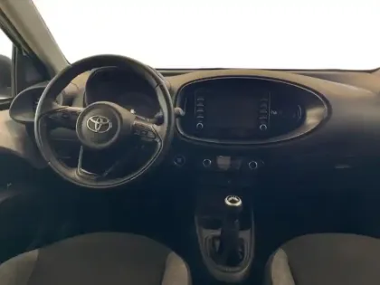 Photo 12 Toyota Aygo  X 1.0 VVT-i 72ch Dynamic