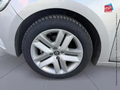 Photo 9 Renault Clio  1.6 E-Tech hybride 140ch Business -21N