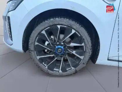 Photo 9 Renault Clio  1.6 E-Tech 145ch full hybrid esprit Alpine - 24