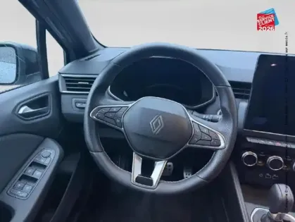 Photo 11 Renault Clio  1.6 E-Tech 145ch full hybrid esprit Alpine - 24