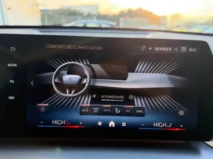 Photo 11 BMW X1  sDrive18d 150ch M Sport