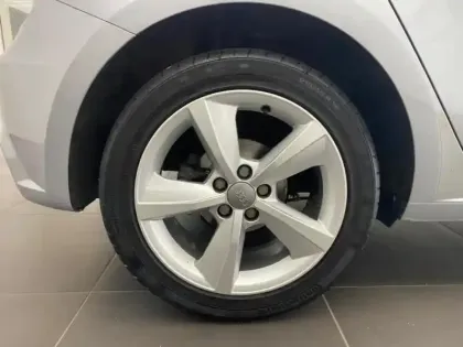 Photo 11 Audi A1  Sportback 1.4 TDI 90ch ultra Ambiente S tronic 7