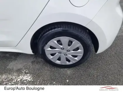 Photo 12 Kia Rio  1.2 DPi 84ch Motion