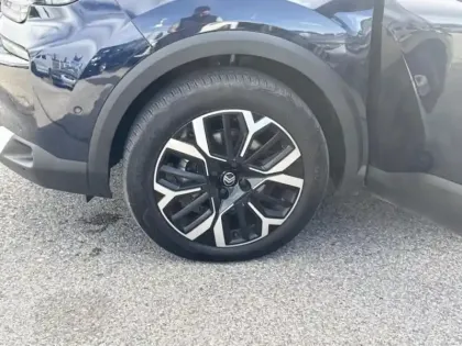 Photo 7 Citroën C4  1.2 Hybride 136ch S&S MAX Automatique