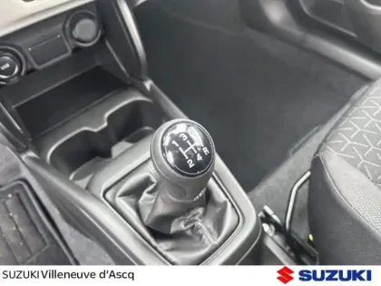 Photo 13 Suzuki Swift  1.2 Hybrid 83ch Avantage