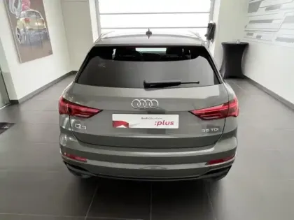 Photo 6 Audi Q3  35 TDI 150ch S line S tronic 7