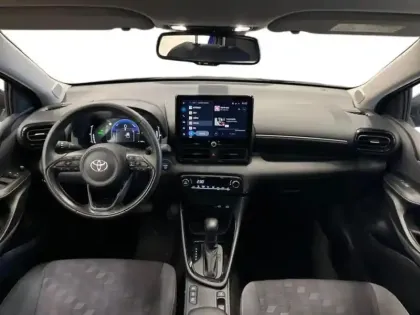 Photo 9 Toyota Yaris  116h Design 5p MC24