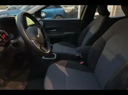 Photo 9 Dacia Sandero  1.0 ECO-G 100ch Stepway Extreme + -24