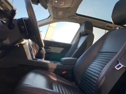 Photo 9 Land rover Discovery Sport  P300e R-Dynamic S AWD BVA