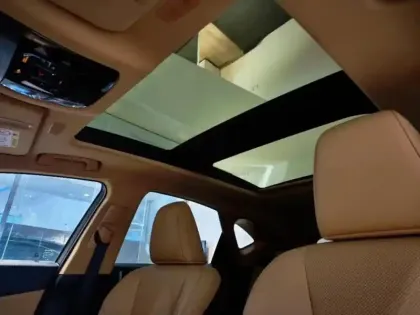 Photo 11 Lexus Nx  450h+ Luxe 4WD Pack Design