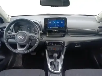 Photo 10 Toyota Yaris  116h Dynamic 5p MC24