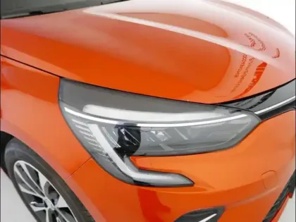 Photo 11 Renault Clio  1.6 E-Tech hybride 140ch Intens -21N