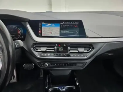 Photo 13 BMW Serie 1 Série 1 120iA 178ch M Sport DKG7