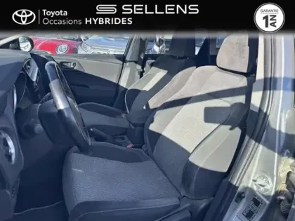 Photo 10 Toyota Auris  HSD 136h Collection