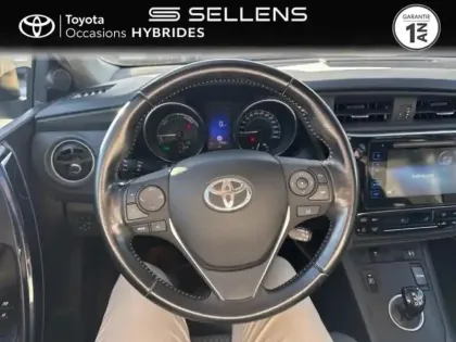 Photo 8 Toyota Auris  HSD 136h Collection