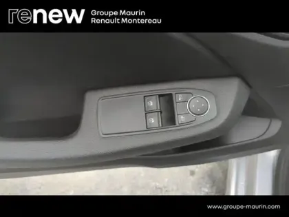 Photo 32 Renault Clio  Auto-Ecole Blue dCi 100 -21N