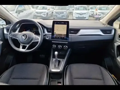 Photo 8 Renault Captur  1.6 E-Tech hybride 145ch Techno Fast Track