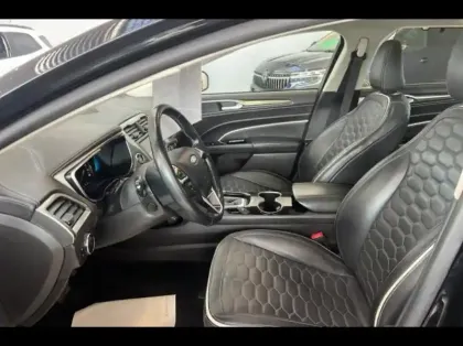 Photo 9 Ford Mondeo  SW 2.0 HYBRID 187ch Vignale BVA 7cv