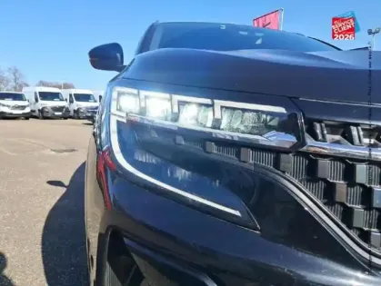 Photo 12 Renault Austral  1.2 E-Tech full hybrid 200ch Iconic- 23