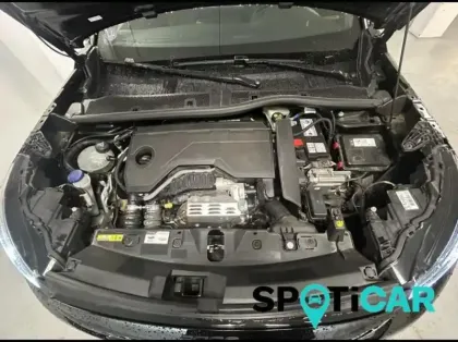 Photo 12 Peugeot 2008  1.2 Hybrid 136ch Allure e-DCS6