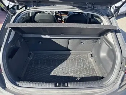 Photo 9 Kia Stonic  1.0 T-GDi 100ch MHEV Launch Edition iBVM6