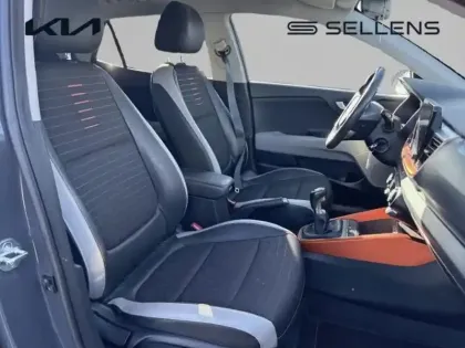 Photo 5 Kia Stonic  1.0 T-GDi 100ch MHEV Launch Edition iBVM6