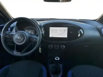 Photo 10 Toyota Aygo  X 1.0 VVT-i 72ch Design