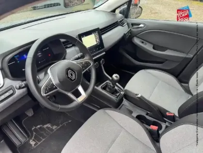 Photo 29 Renault Clio  1.5 Blue dCi 100ch Evolution