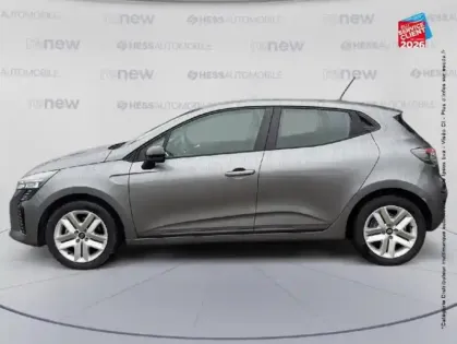 Photo 8 Renault Clio  1.5 Blue dCi 100ch Evolution