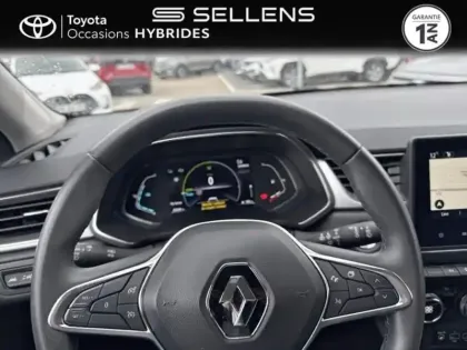 Photo 12 Renault Captur  1.6 E-Tech hybride 145ch Intens -21