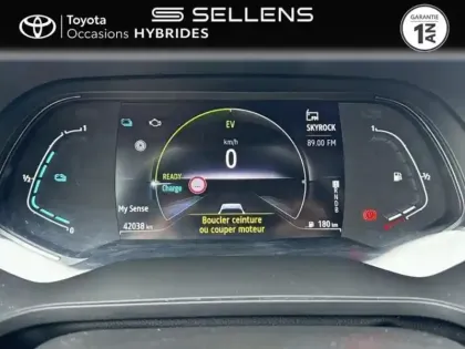 Photo 13 Renault Captur  1.6 E-Tech hybride 145ch Intens -21