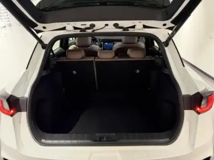 Photo 13 Lexus Lbx  1.5 136ch Elegant 2WD Pack Tech