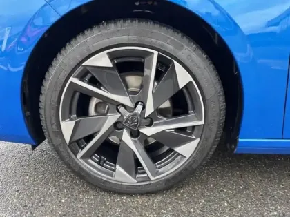 Photo 8 Peugeot 308  1.2 PureTech 130ch S&S Allure Pack